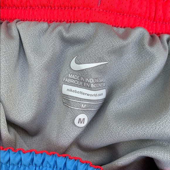 Nike Shorts - Picture 2 of 2